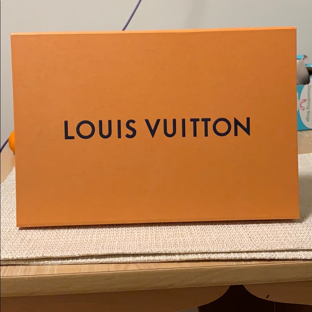 Louis Vuitton 8x 12 box